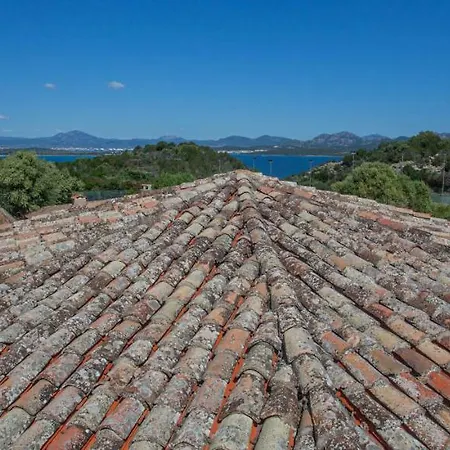 Domek alpejski Klodge - Cuncheddi 9-3 Olbia